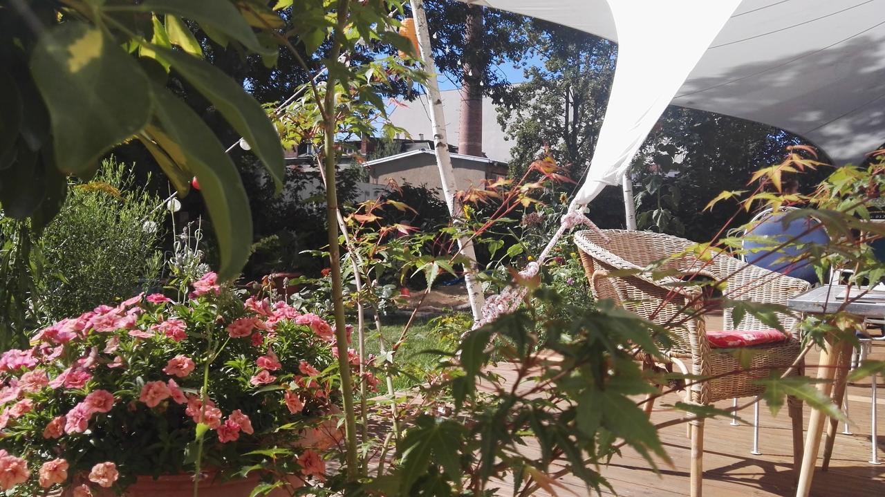 Hostel & Garten Eden Lipsia Esterno foto